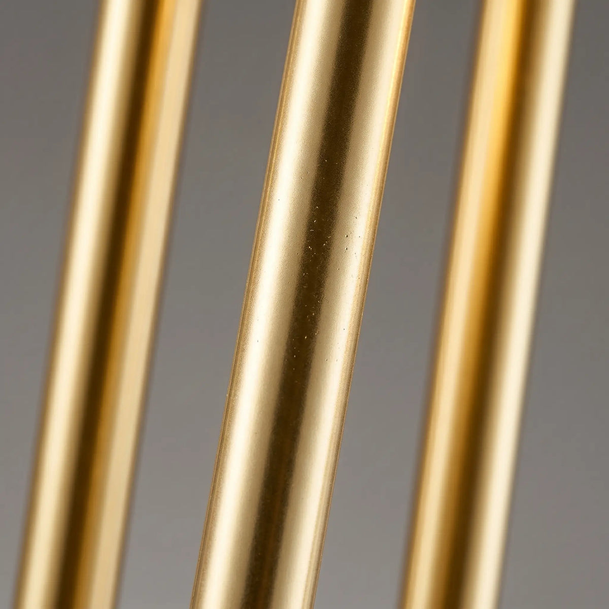 Suspension ARPÈGE – Lustre Art Déco vue macro