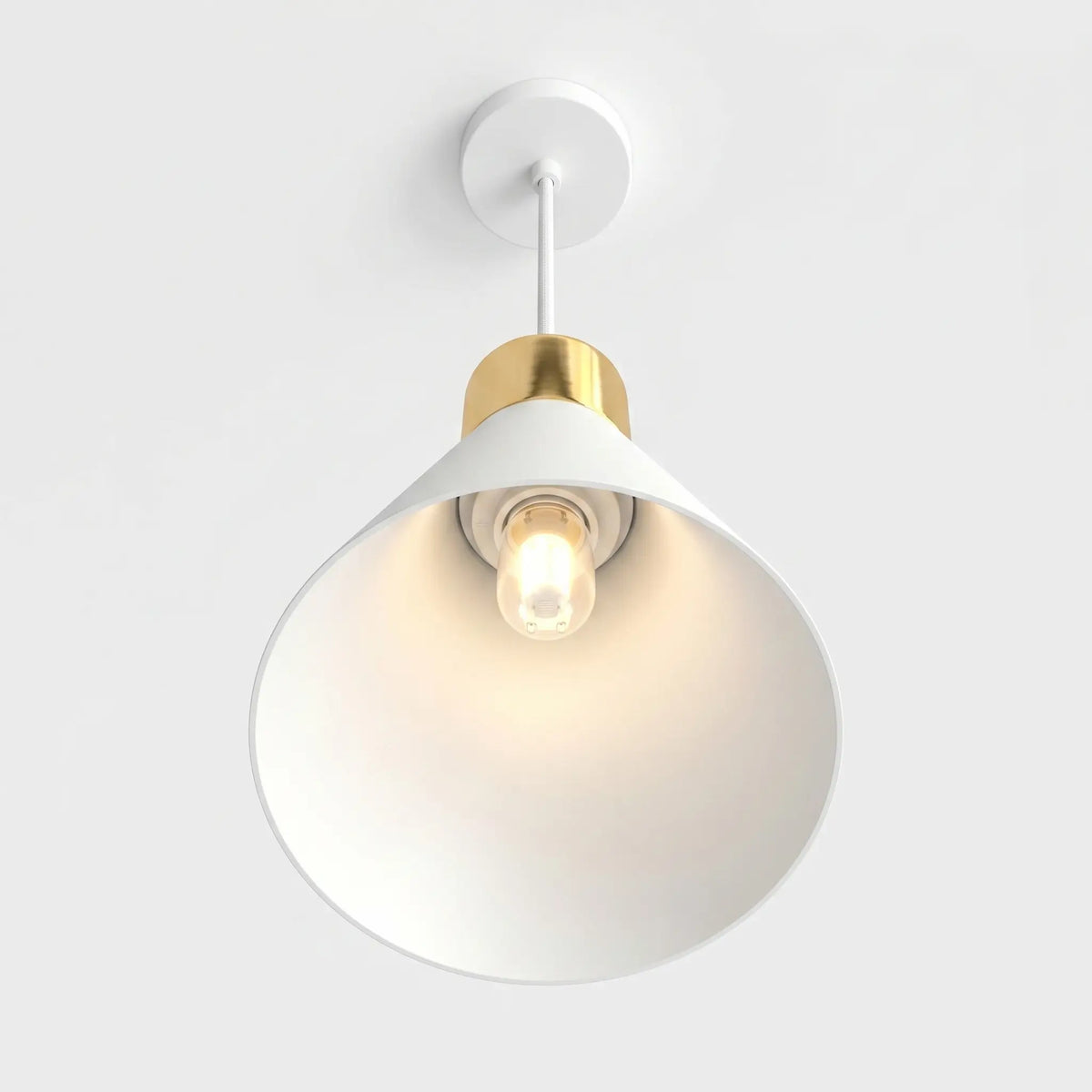 suspension têtes coniques blanc doré vue dessous