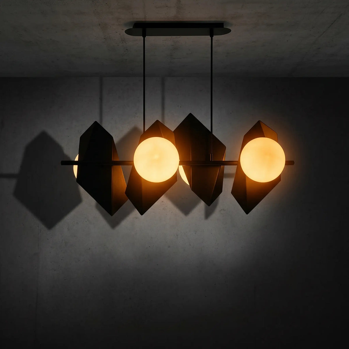 Suspension KRYS – Lustre Billard ambiance sombre