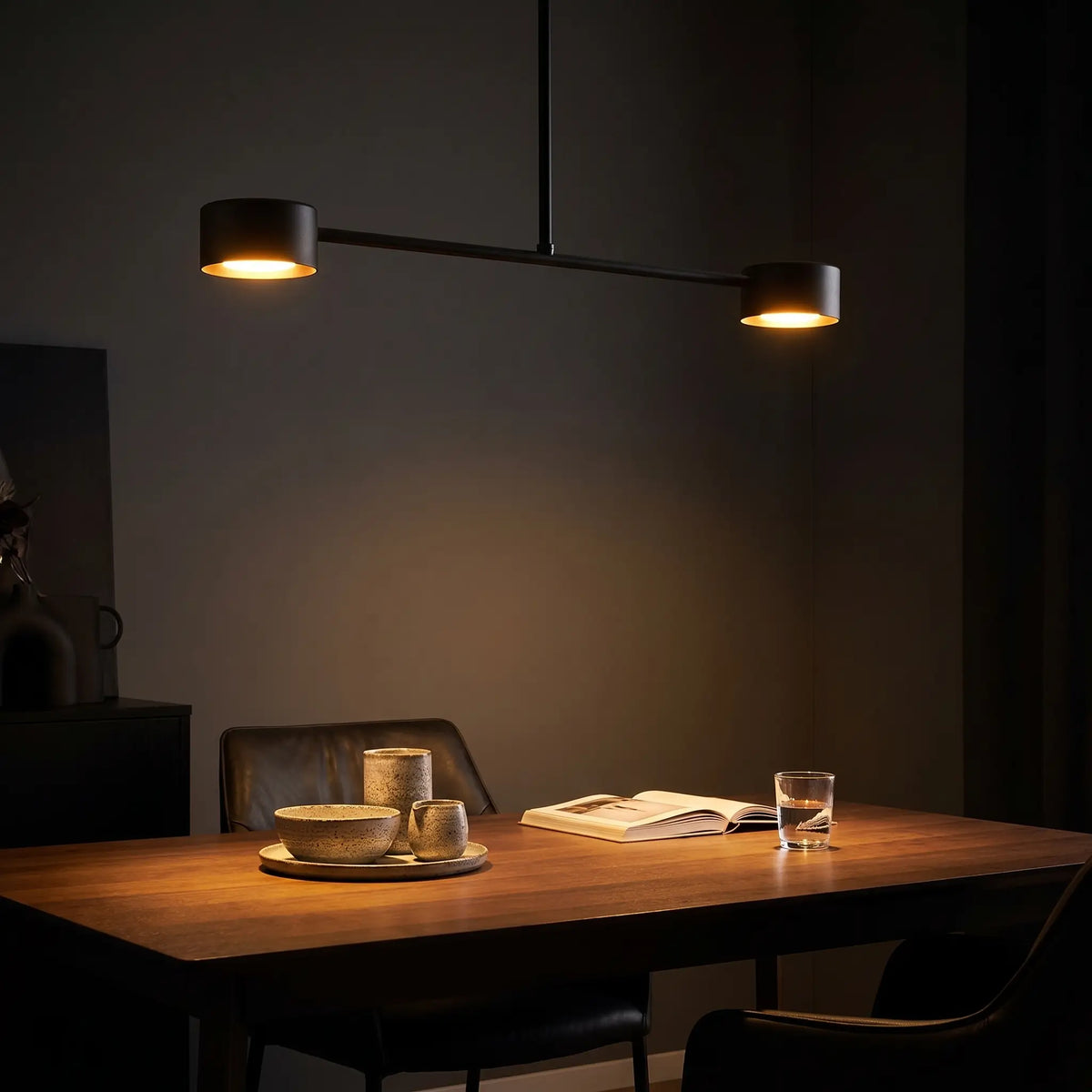 plafonnier LAME allumé lumière chaude ambrée nuit