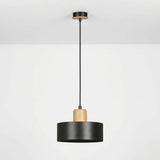 Suspension Cylindre Noir Bois Salon | L'Atelier du Lustre