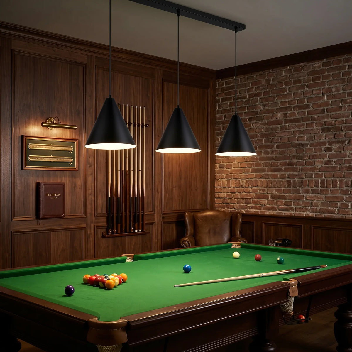 suspension industrielle 3 feux au-dessus billard