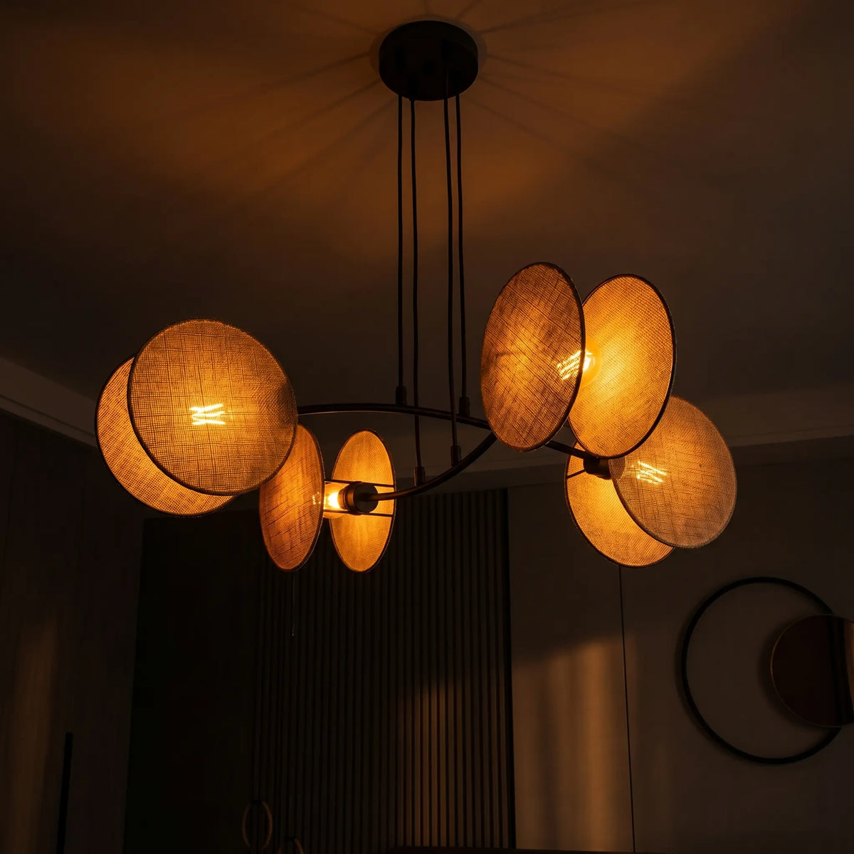 Suspension VOILE – Suspension Noire ambiance nocturne